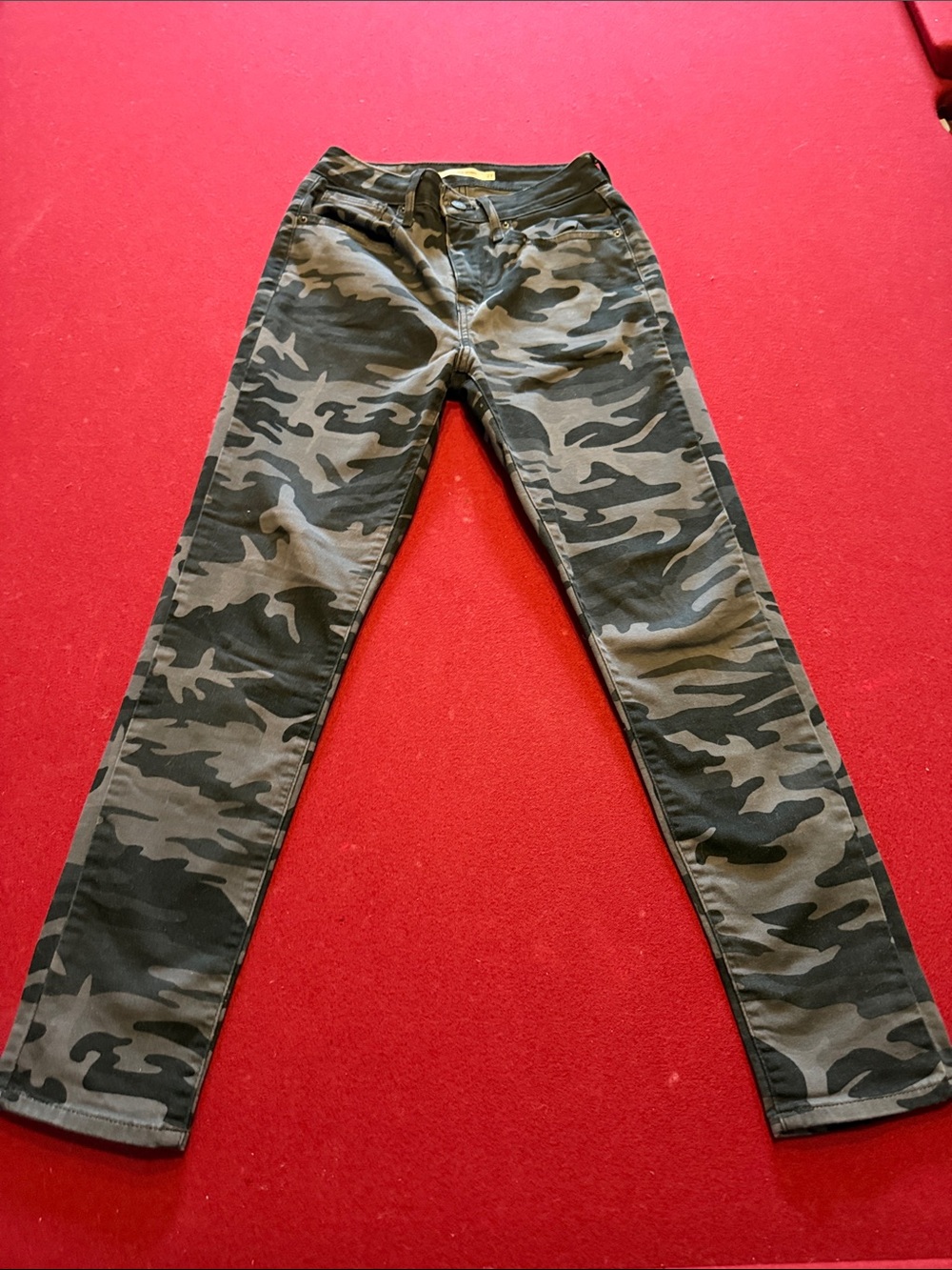 Women's Camo Skinny Jeans - Olive Green Military Print